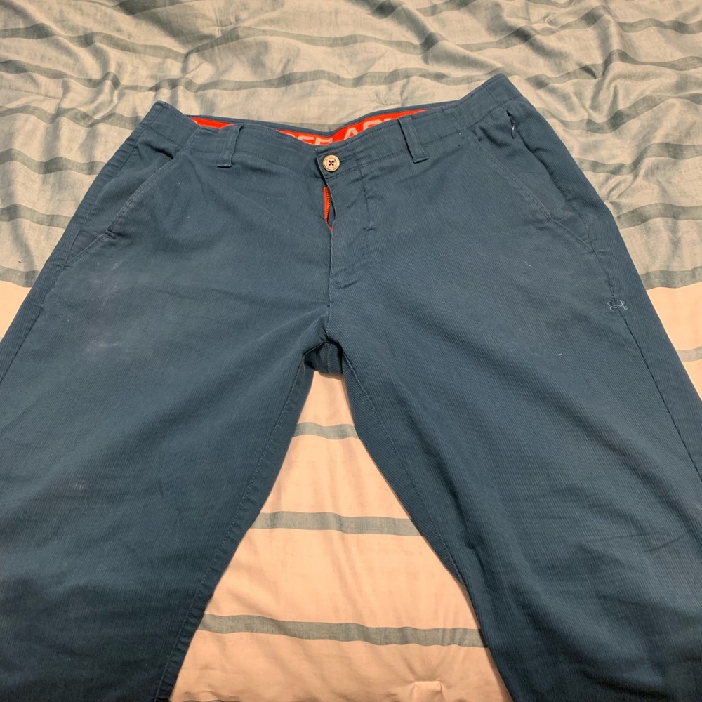 Under Armour chinos